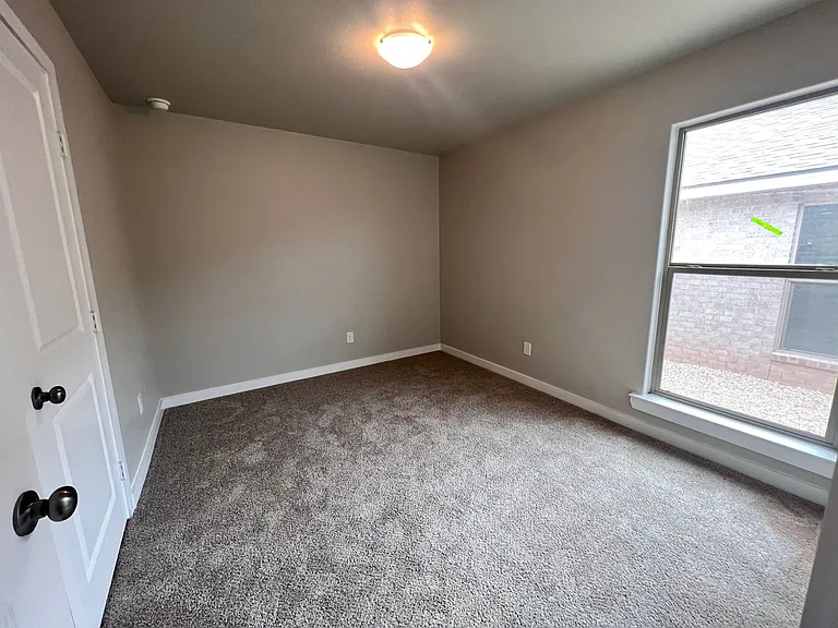 3207 Abbeville Ave — Photo 14