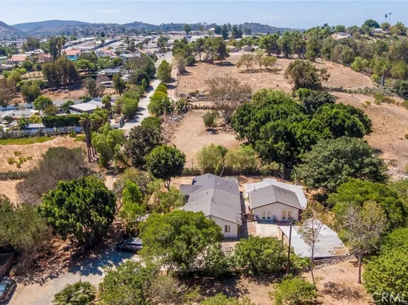3503 La Mirada Dr, San Marcos, CA 92078