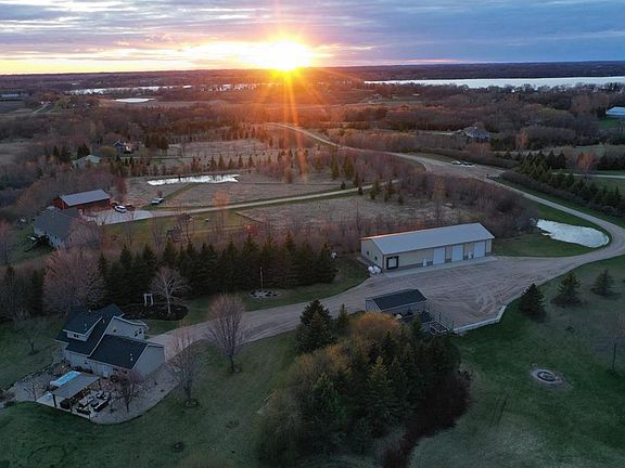 2nd image of 4909 County Road 9 NE