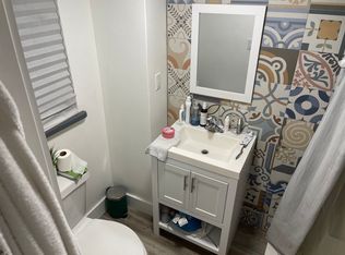 2370 SW 26th St #R, Miami, FL 33133