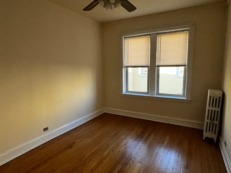 4437 N Wolcott Ave #3W — Photo 7