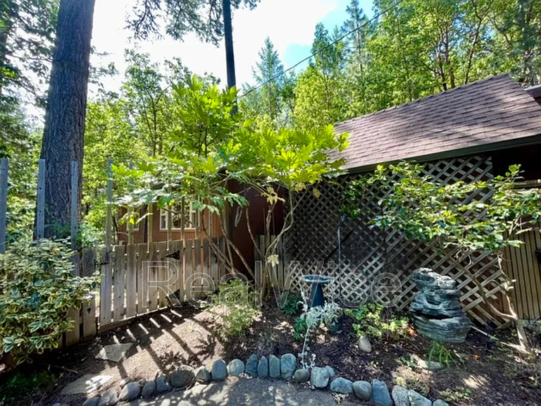 1711 Apache Dr — Photo 35