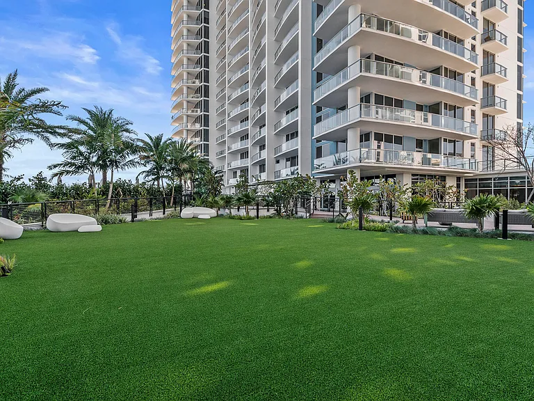 220 Lake Shore Dr #1913 — Photo 17