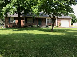 1127 Peachtree Ln, Bowling Green, KY 42103
