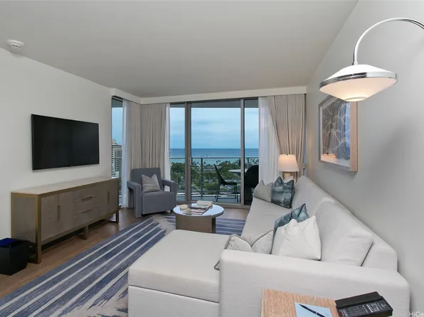 383 Kalaimoku St #1915, Honolulu, HI 96815