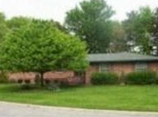 2910 W Village Ln, Port Huron, MI