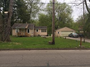 2505 Midwood St, Lansing, MI 48911