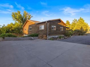 895 N Homestead Dr, Dammeron Valley, UT 84783