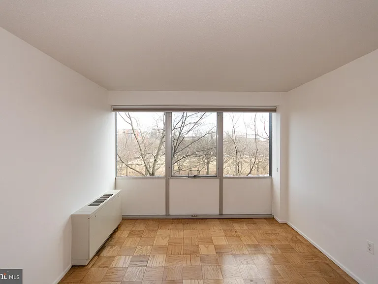 1301 Delaware Ave SW #N512 — Photo 17