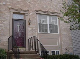 222 Mulberry Ridge Ct, Pasadena, MD 21122