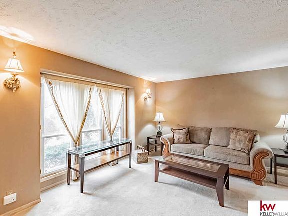 5th image of 1215 N 160th Avenue Cir