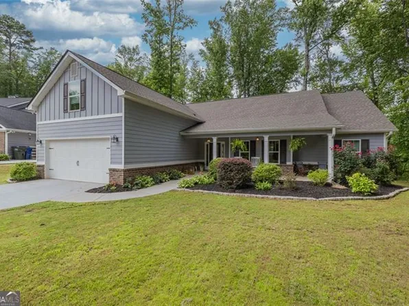 265 Poppyfield Farm Dr, Good Hope, GA 30641