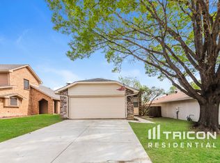 5328 Waterford Dr, Mesquite, TX 75150