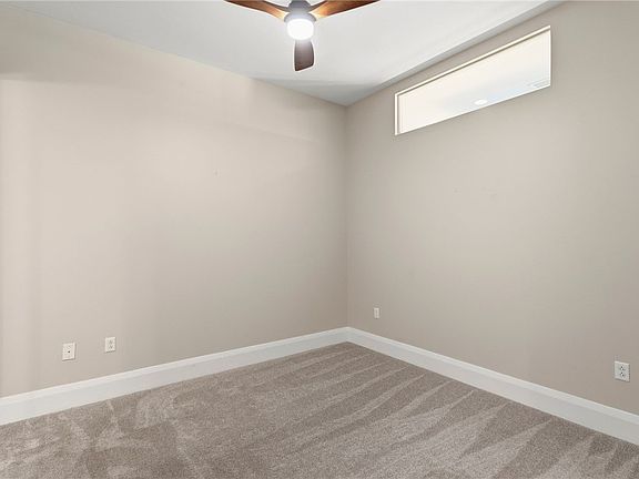 3rd image of 301 5th Ave Unit 506