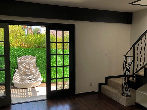 4th image of 5023 1/2 Genesta Ave