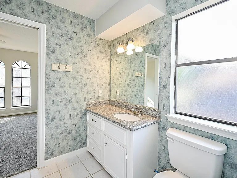 12011 Autumn Creek Dr — Photo 19