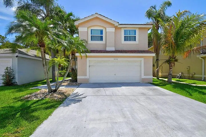3 bed, 2009 sqft, $3,500 — Photo 2