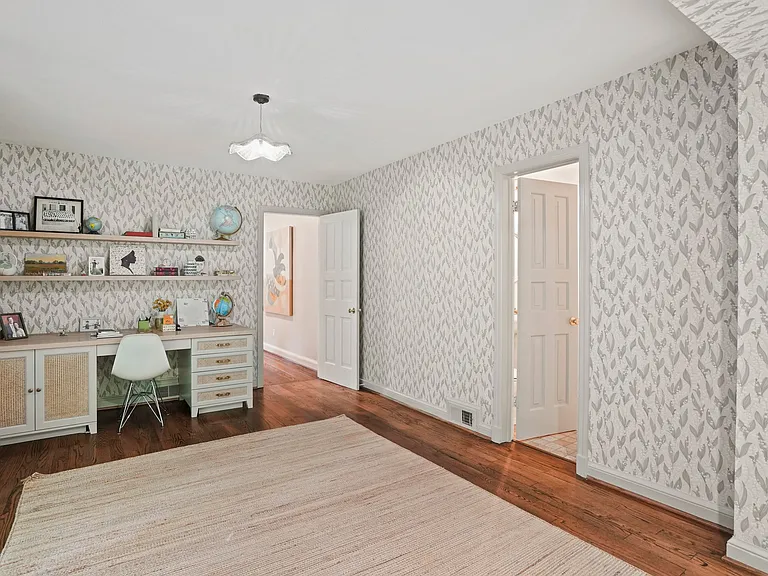 5320 Albemarle St — Photo 13