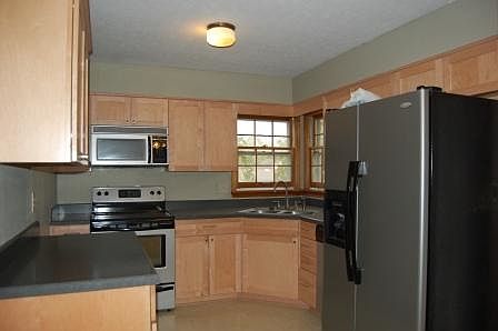 3rd image of 2770 Lavon Ct