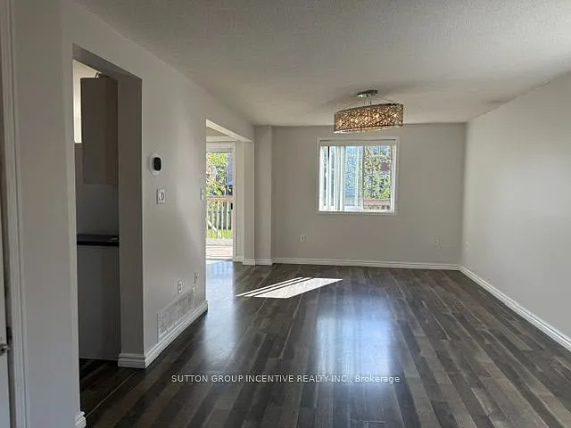 3 bed, $2,800 — Photo 3