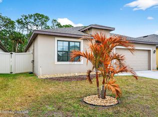 1686 Mineral Loop Dr NW, Palm Bay, FL 32907