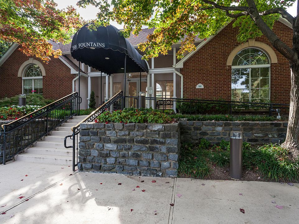 Club House