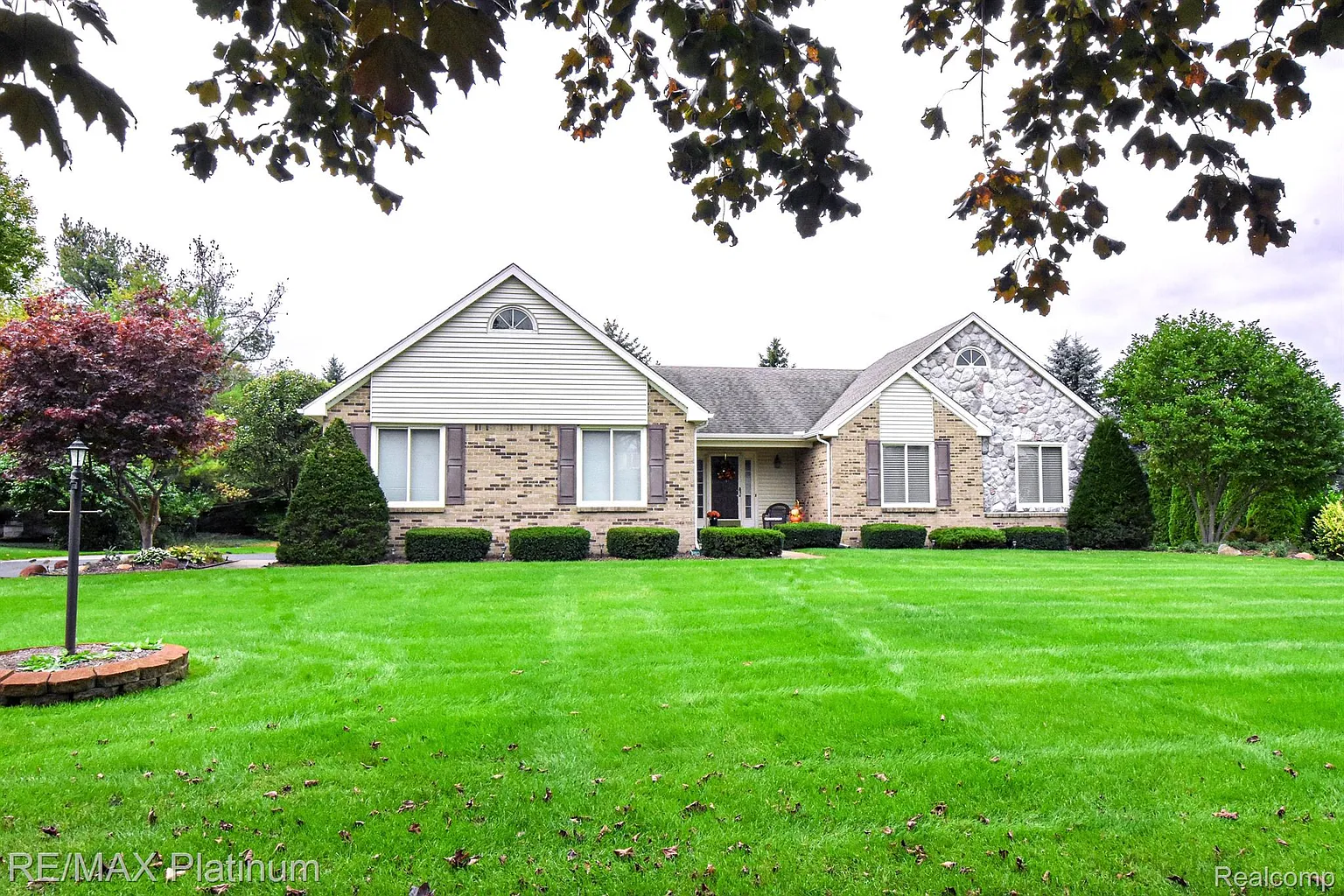 11050 Pembrooke Cir photo 1