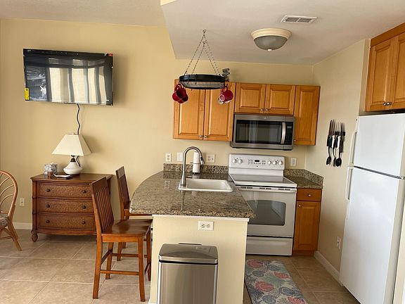 2nd image of 8800 Bay Pines Blvd APT 309