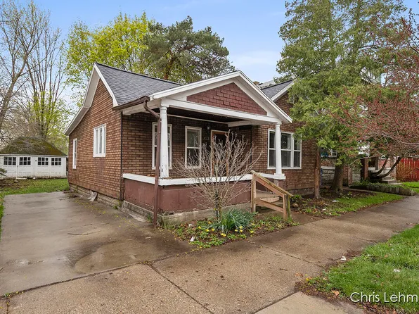 508 Crosby St NW, Grand Rapids, MI 49504