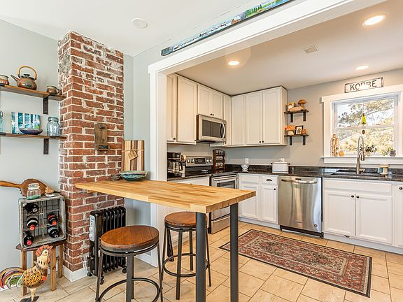 4th image of 3247 West Proctor Road