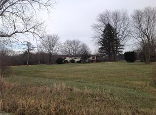 188 Beard Rd, New Springfield, OH 44443