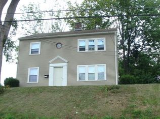 487 Hamilton St, Southbridge, MA 01550