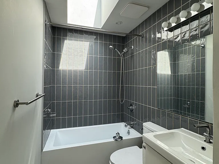 478 Decatur St #3 — Photo 3