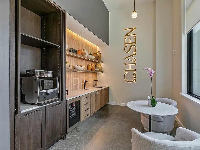 Chasen — Photo 36
