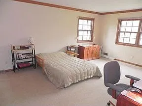 5N485 Oak Rd photo 1