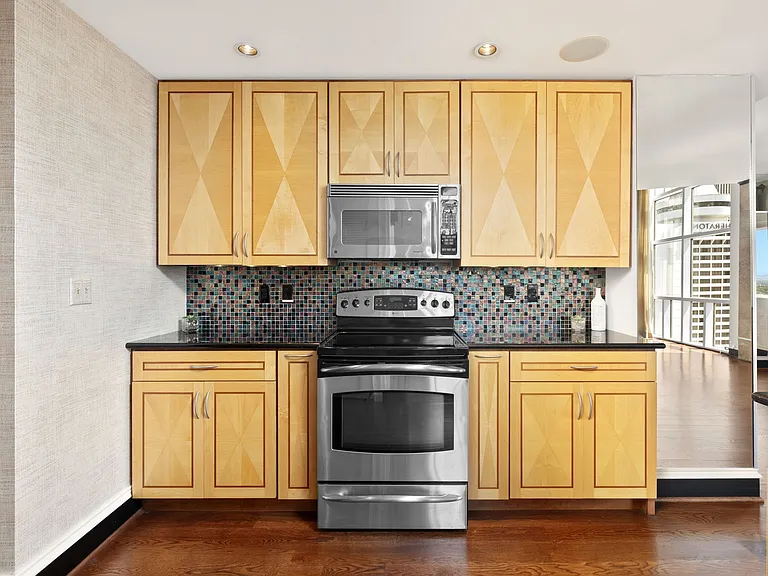 555 Church St #2300 — Photo 11