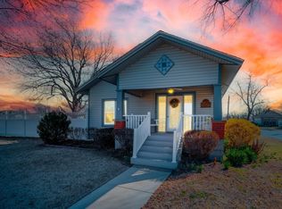 402 N Main St, Argonia, KS 67004