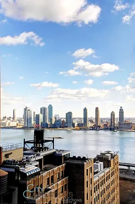 Sold by City Connections Realty | media 21