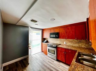 1319 NW 68th St #B, Miami, FL 33147