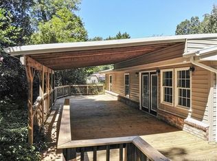 2633 Hart Rd, Charlotte, NC 28214