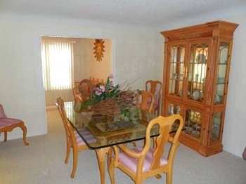 5th image of 91 E Lakeshore Dr