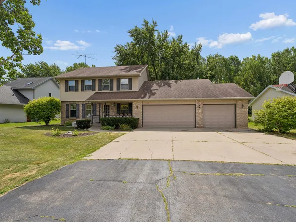 1029 Highland Park Rd, Neenah, WI 54956