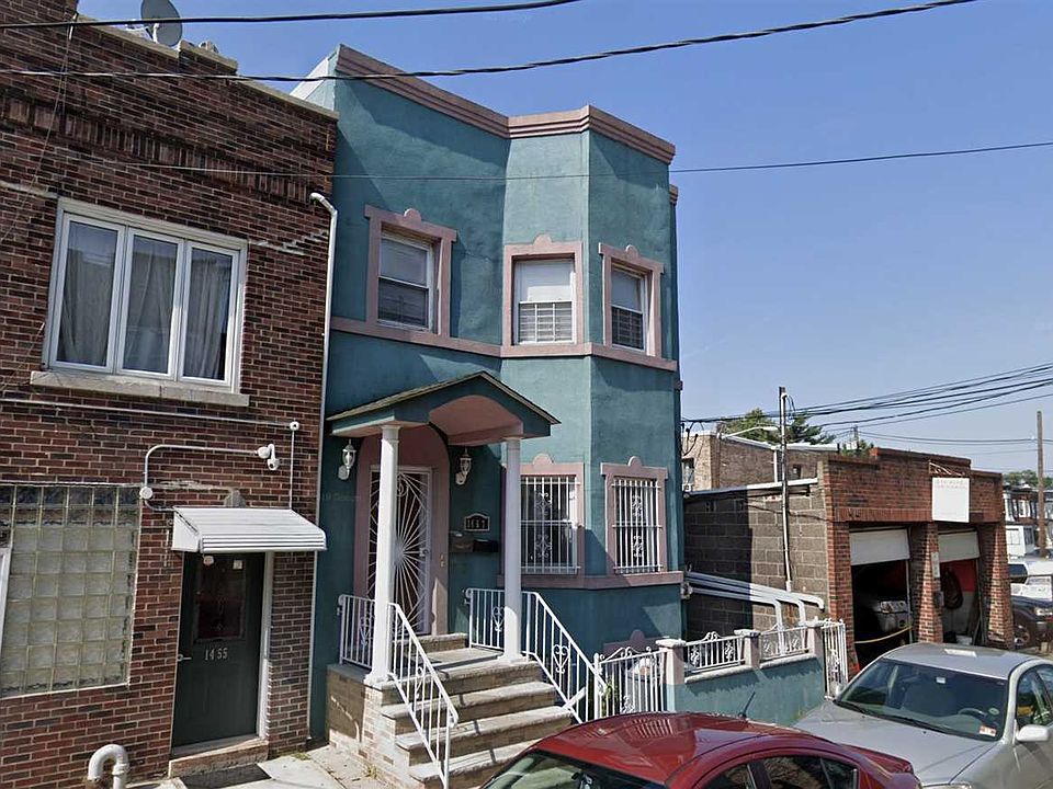 2nd image of 1457 46th St