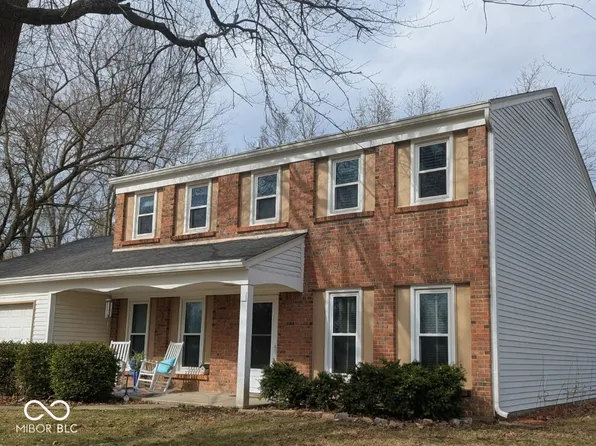 4050 Lucky Ln, Greenwood, IN 46142