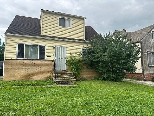 1st image of 15914 Clearview Ave