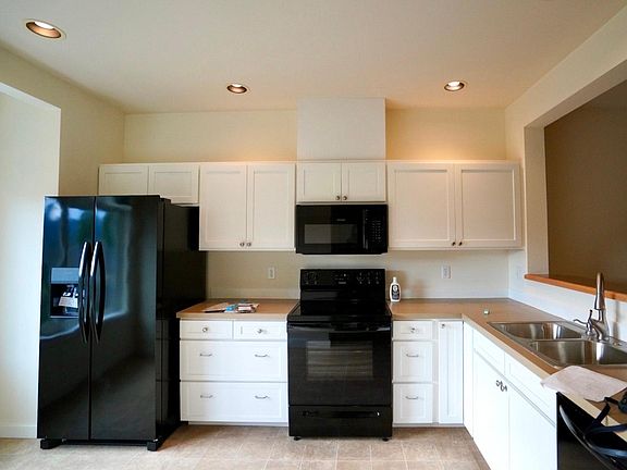 4th image of 3500 E Lake Sammamish Pkwy SE Unit 5-103