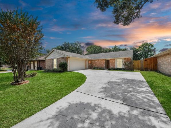 14235 Rosetta Dr