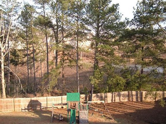 2nd image of 3612 Lanier Dr