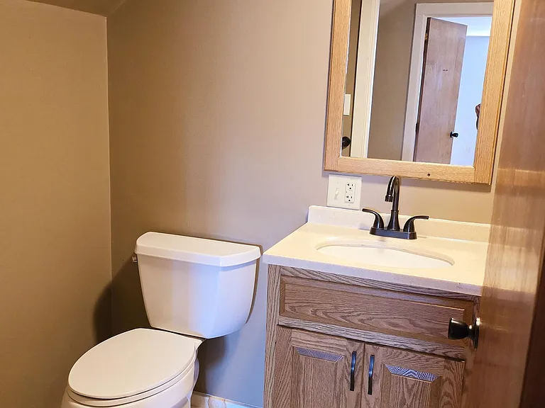 540 Park St — Photo 11