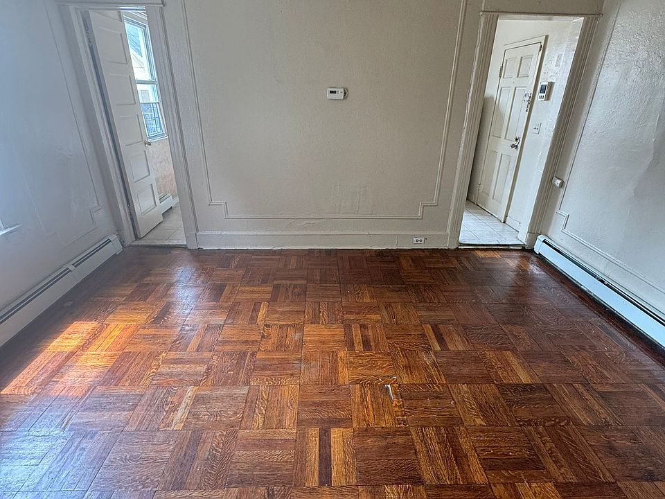 1st image of 355 Mundy Ln Unit 1E